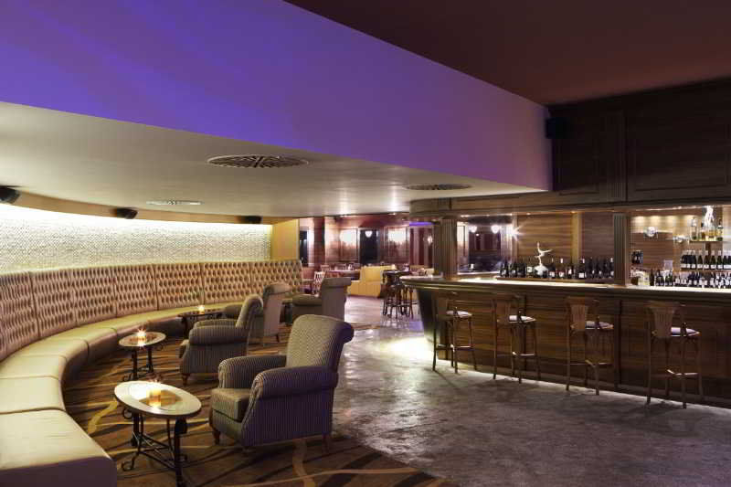 Istanbul Gonen Hotel Exterior foto The bar at the 101 bar